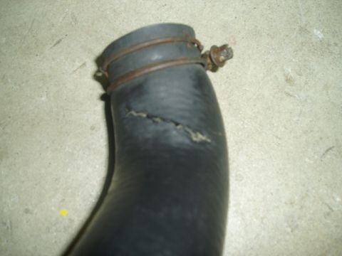 1993 Ford Taurus - old hose