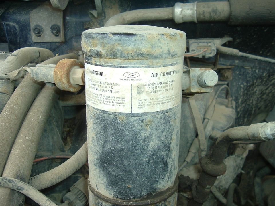 Ford air conditioner receiver-drier with label