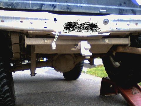 1987 Ford Bronco II - the rear showing blocks and springs