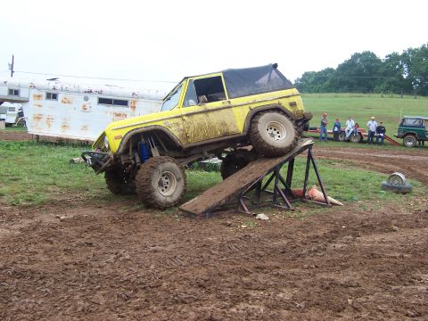1978 Ford Bronco - G on the ramp