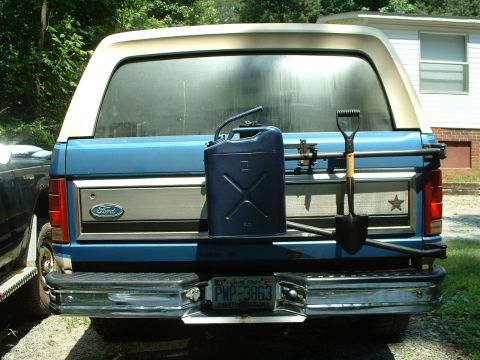 1985 Ford Bronco - Got the New bumper put on. Its the cleanest part of the truck