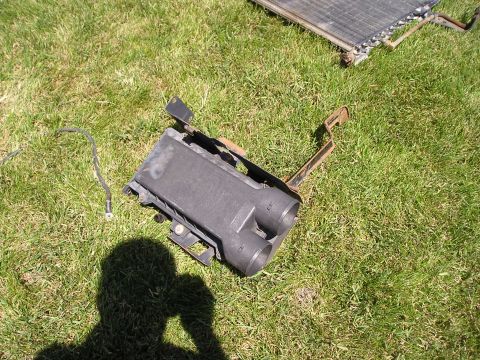 1990 Ford Bronco - air box