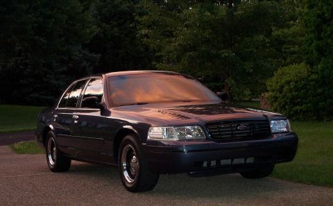 1998 Ford Crown Victoria - Took a couple of pics tonight, after installing the ported plenum.