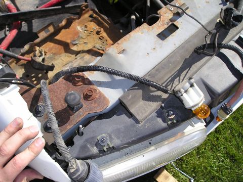 1990 Ford Bronco - cut the signal off