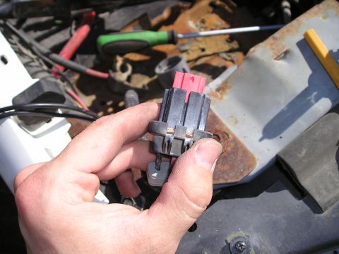 1990 Ford Bronco - slide retainer out