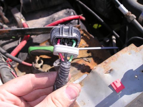 1990 Ford Bronco - restuff plug