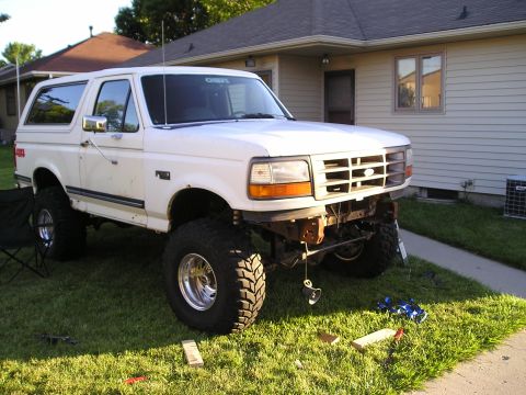 1990 Ford Bronco - nice, I just took 6 years off my face