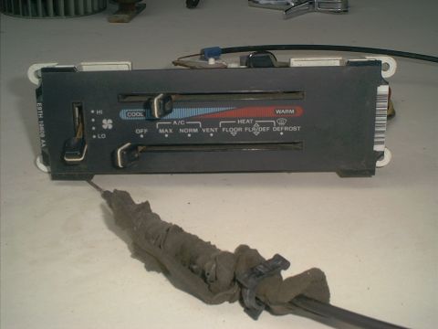 1990 Ford Bronco - heater control from 88 Bronco will fit to others if you need part # contact me.