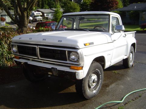 1972 Ford F-100 - This 1972 Ford F-100 pickup truck is shown from the front 3/4 angle.