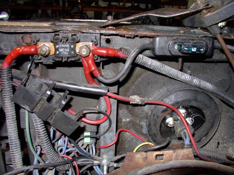 1986 Ford Bronco - Here's the connection to the right (supply side) of the MegaFuse. It's the 6 gauge in total red. The black wire that goes into the 60 amp M…
