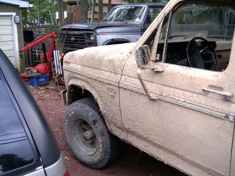 1986 Ford F-250 “tug nut”