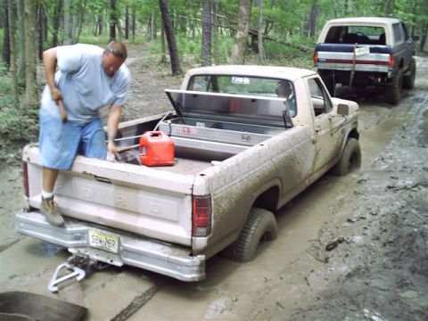 1986 Ford F-250 “tug nut”
