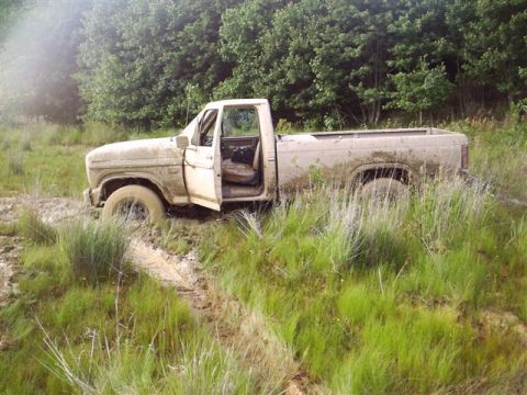 1986 Ford F-250 “tug nut”