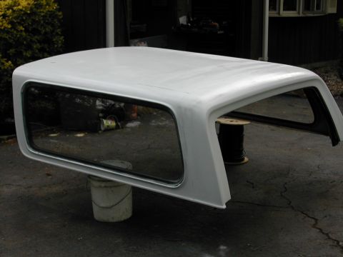 1979 Ford Bronco - painted the cap too, gloss white