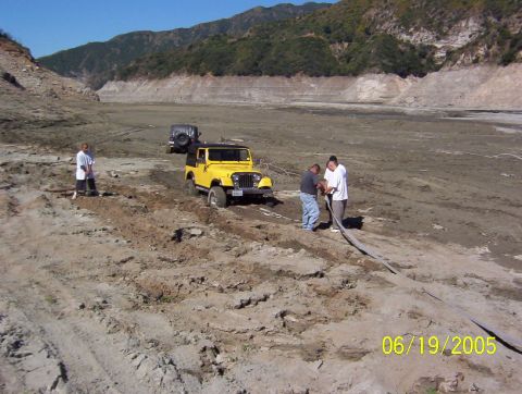 1985 Ford Bronco - jeep rescue operation.