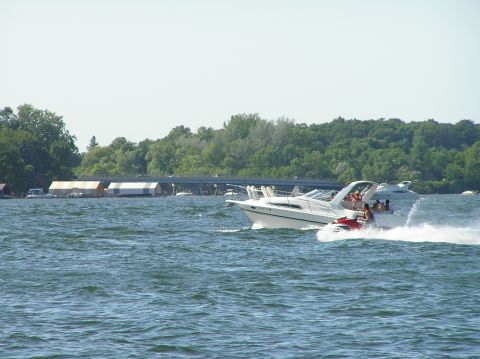 1997 Crownline 266 CCR