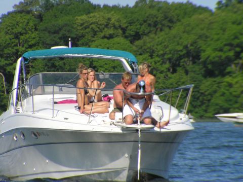 1997 Crownline 266 CCR photo