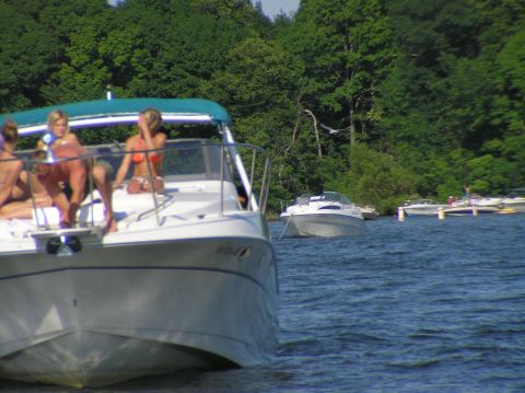 1997 Crownline 266 CCR photo