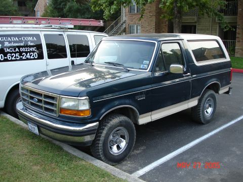 1992 Ford Bronco photo