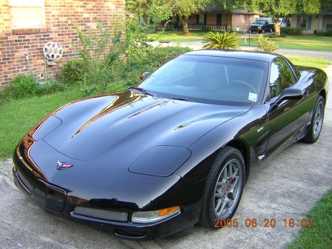 2001 Chevrolet Corvette photo