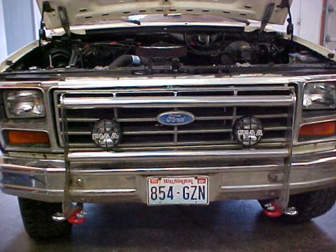 1983 Ford Bronco - the front
