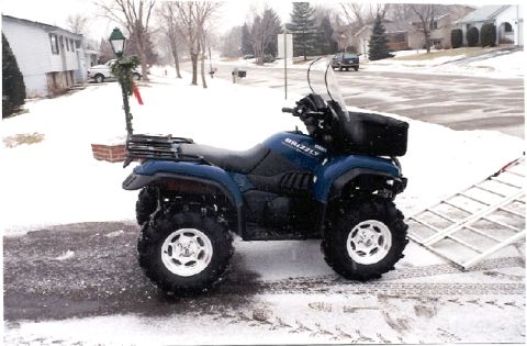 2000 Ford Excursion photo