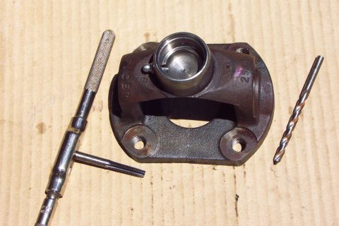 1996 Ford Bronco - Grease Fitting to Cavity Behind the Center Ball 7/32" Drill Bit & 1/4" - 28 Tap