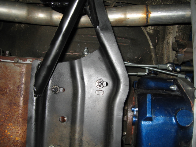 A better shot of the brace...