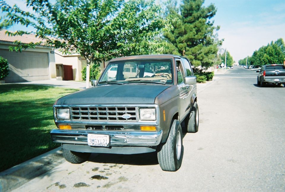 1985 Ford Bronco II “trailer trash”