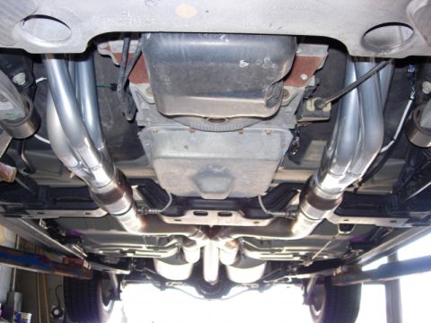 2003 Ford Crown Victoria - Long headers to sneak under the Blues Mobile also.