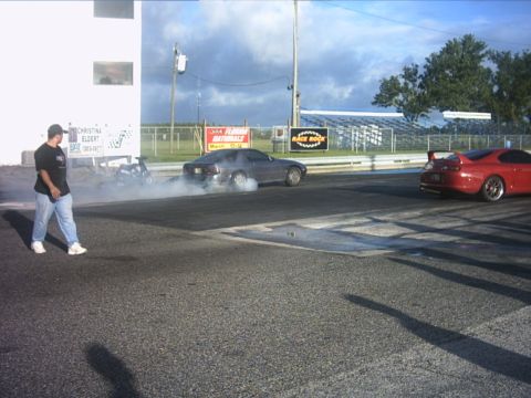 1991 Ford Probe - RX-7 peelout. This guy never ran because something broke *again*