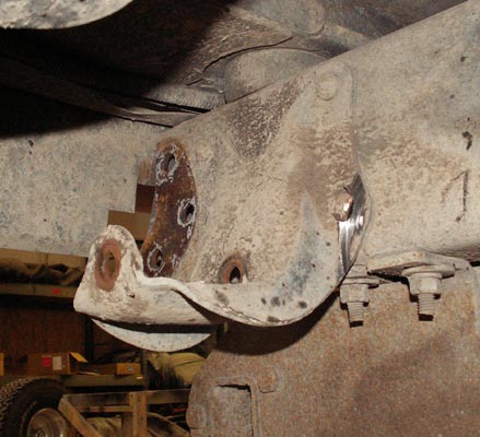 1988 Ford Bronco - Gotta cut the old brackets off.
