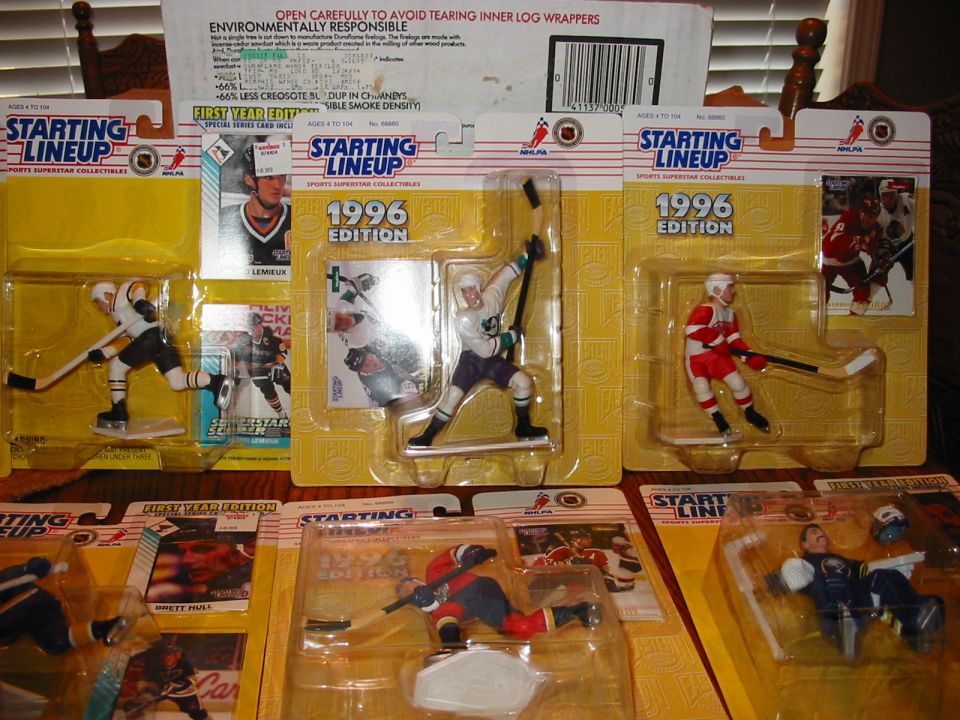 Starting Lineup 1996 Edition hockey player toys in packaging