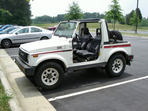 1988 Suzuki Samurai photo