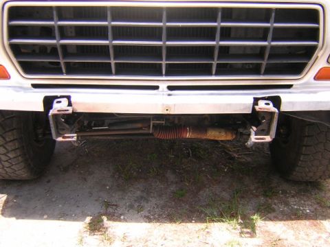 1979 Ford Bronco - Overal View of Front Frame Rails