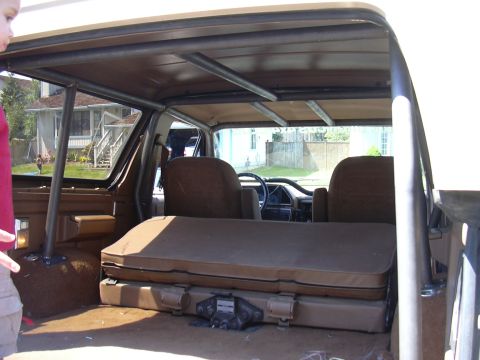 1991 Ford Bronco - This is what the dude built for me. Leaves something to be desired.