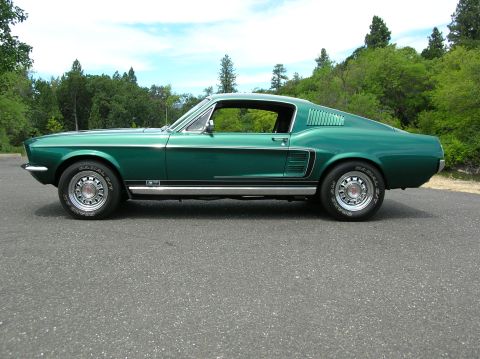 1967 Ford Mustang photo