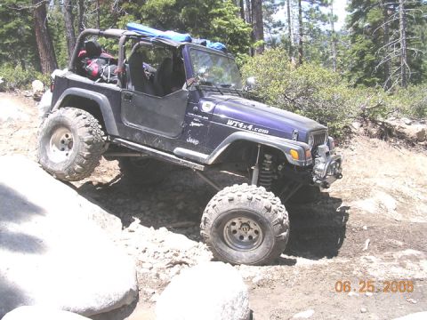 1994 Ford Bronco - Brett coming down Big Sluice, where a sammi rolled and nearly(maybe did) kill the passenger since he wasnt wearing a seatbelt