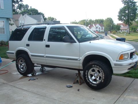 1978 Chevrolet C/K Pickup - bigger than stock.. I shouldnt give these back to George