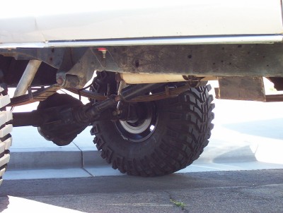 1995 Ford Bronco - 4wheel disc on the Vons Rig