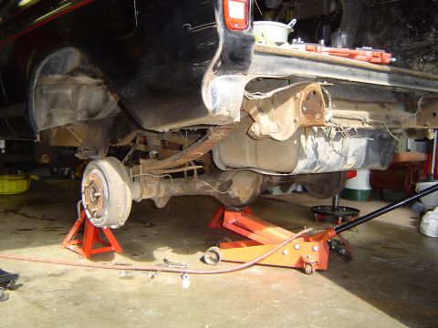 1979 Ford Bronco - Getting ready to pull the 9"