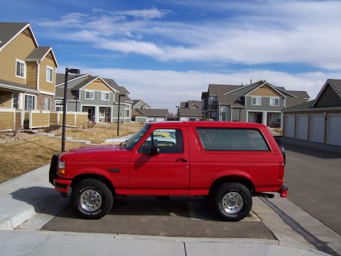 1996 Ford Bronco photo
