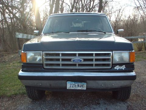 1988 Ford Bronco - Day I brought it home. No power steering, no window motors. Drivers side door is missing panel and handle, door won't open. 2 cylinders mis…