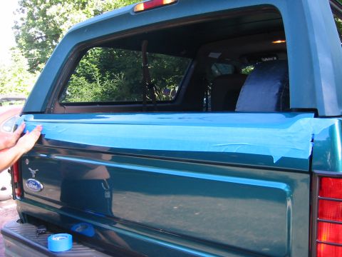 1996 Ford Bronco - taping off the tailgate