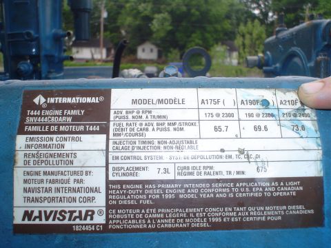 1981 Ford Bronco - Data plate for a Navistar T444 engine, indicating it conforms to 1995 model year regulations.
