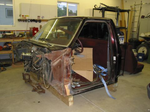 1981 Ford Bronco - The new bod. The Bronc was just too tore up to continue on.