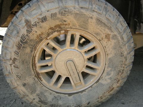 1989 Dodge Power Ram - Hummer wheels, Way to clean