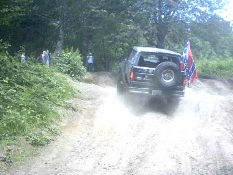 1995 Ford Bronco - Climb pictures from behind Riana's climb#1