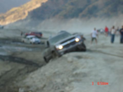1977 Toyota Land Cruiser - o man we got that thing one 1 WHEEL but i did not take a pic of it