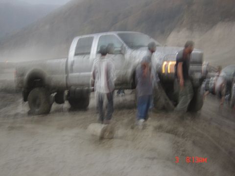 1977 Toyota Land Cruiser - sorry that was a bad pic but it came out after 6 trucks janking on it